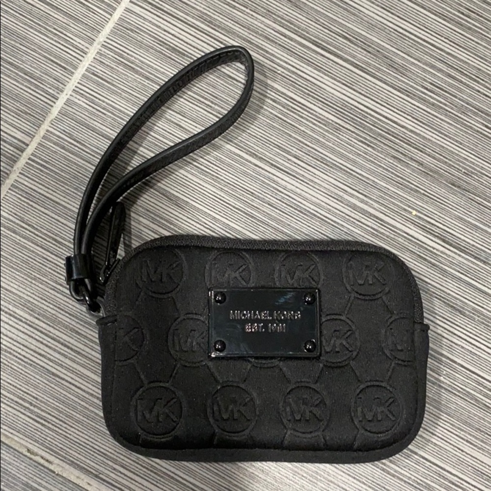 Michael Kors wristlet